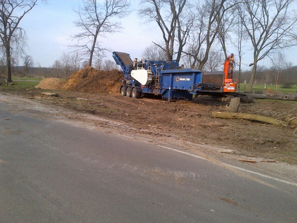 grinder staging area with chips.jpg